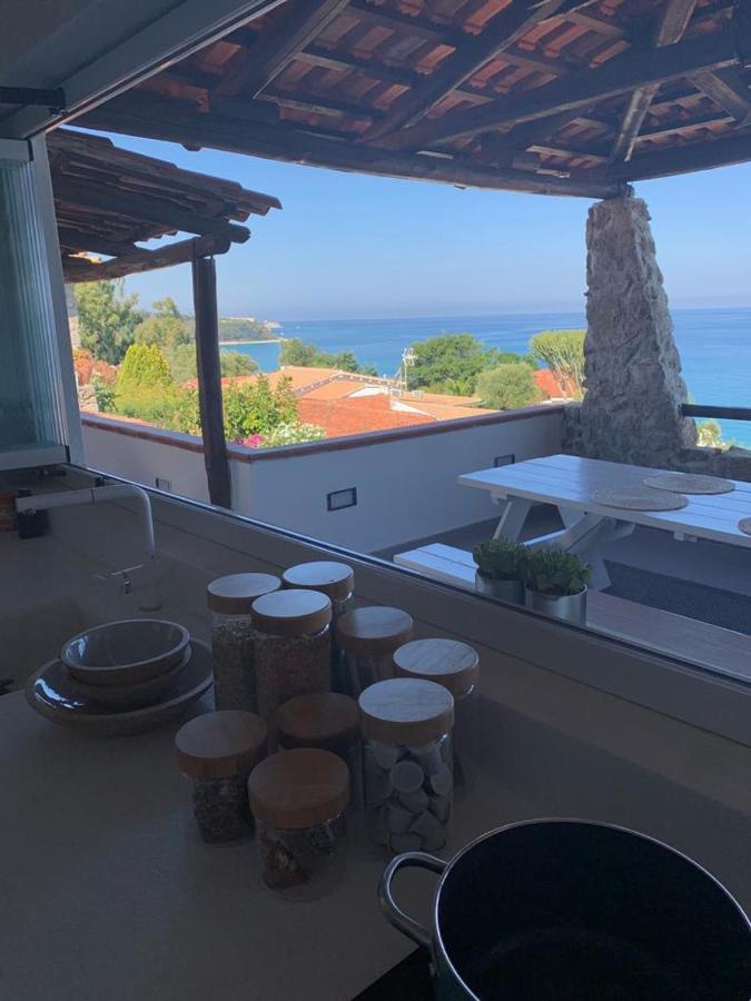 Boutique Apartment With Beach Within Walking Distance, Near Tropea Parghelia Zewnętrze zdjęcie