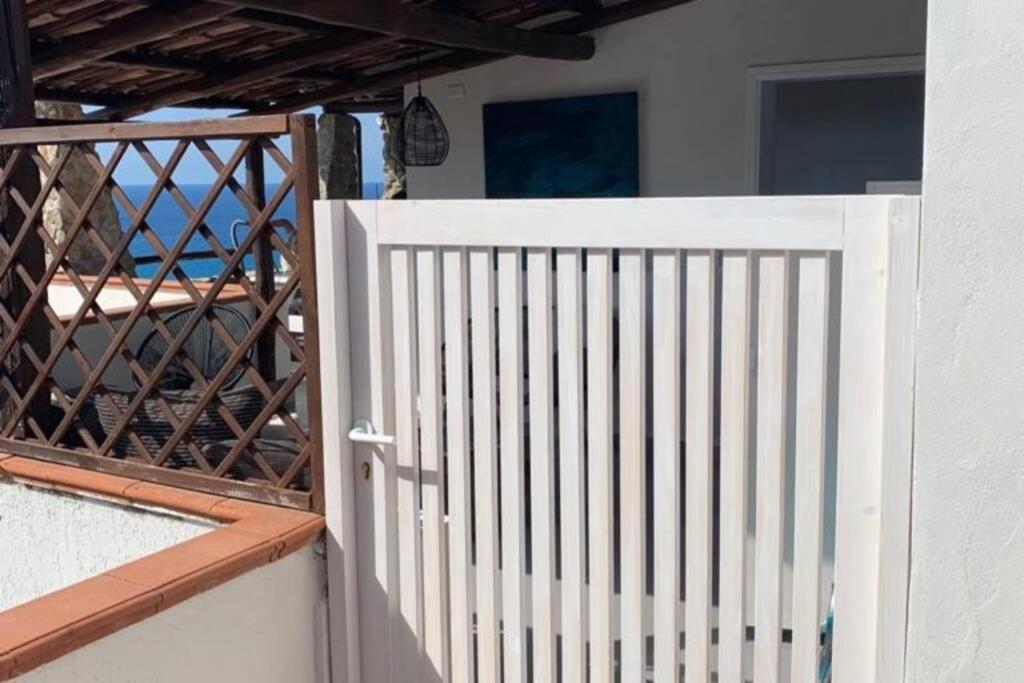 Boutique Apartment With Beach Within Walking Distance, Near Tropea Parghelia Zewnętrze zdjęcie