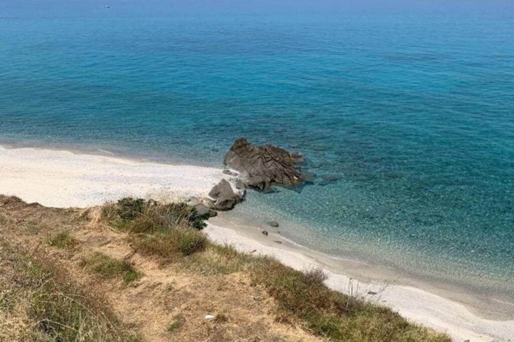 Boutique Apartment With Beach Within Walking Distance, Near Tropea Parghelia Zewnętrze zdjęcie