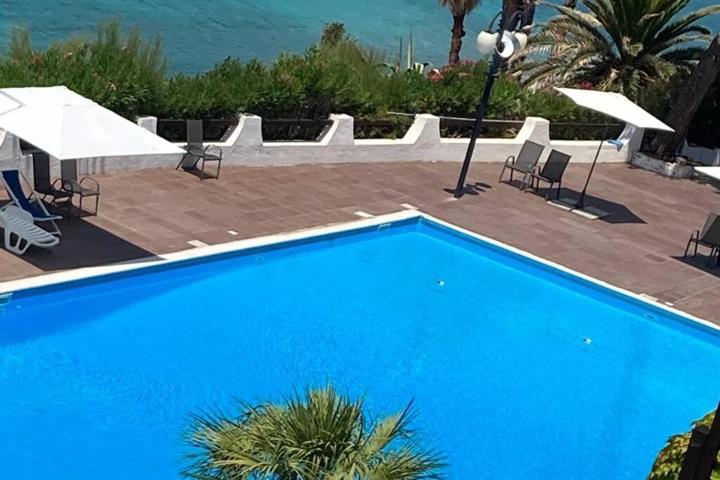 Boutique Apartment With Beach Within Walking Distance, Near Tropea Parghelia Zewnętrze zdjęcie